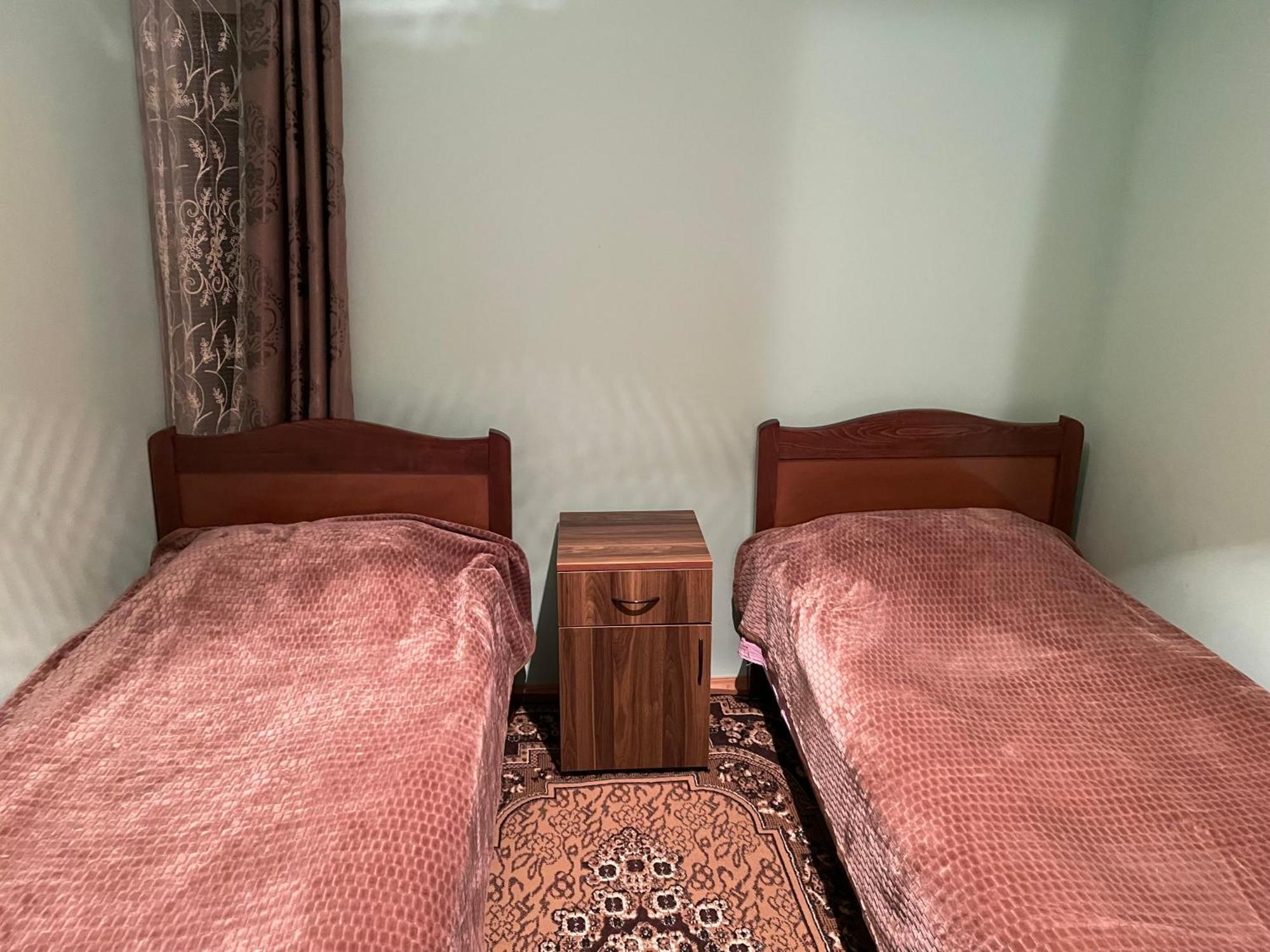 Guesthouse "Megi" Mestia Luaran gambar