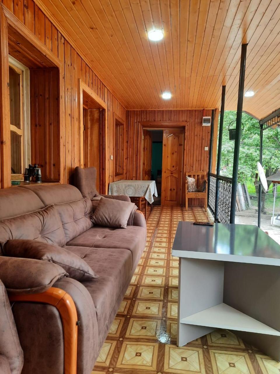 Guesthouse "Megi" Mestia Luaran gambar